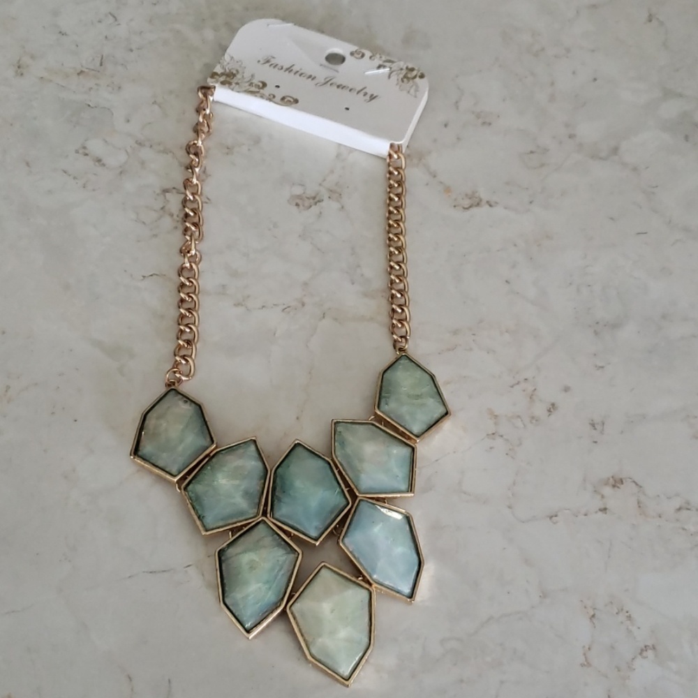 Fashion jewelry statement necklace green mosaic